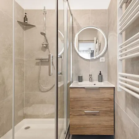 Plein Centre De Avec Parking Gratuit *