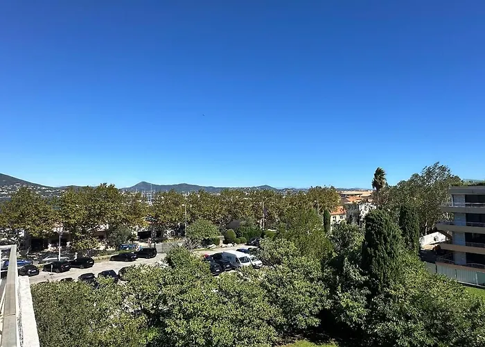 Plein Centre De Avec Parking Gratuit شقة سان تروبيه